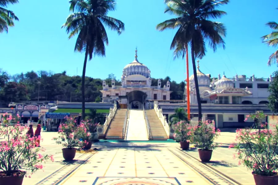 Gurudwara Sri Nanak Jhira Sahib